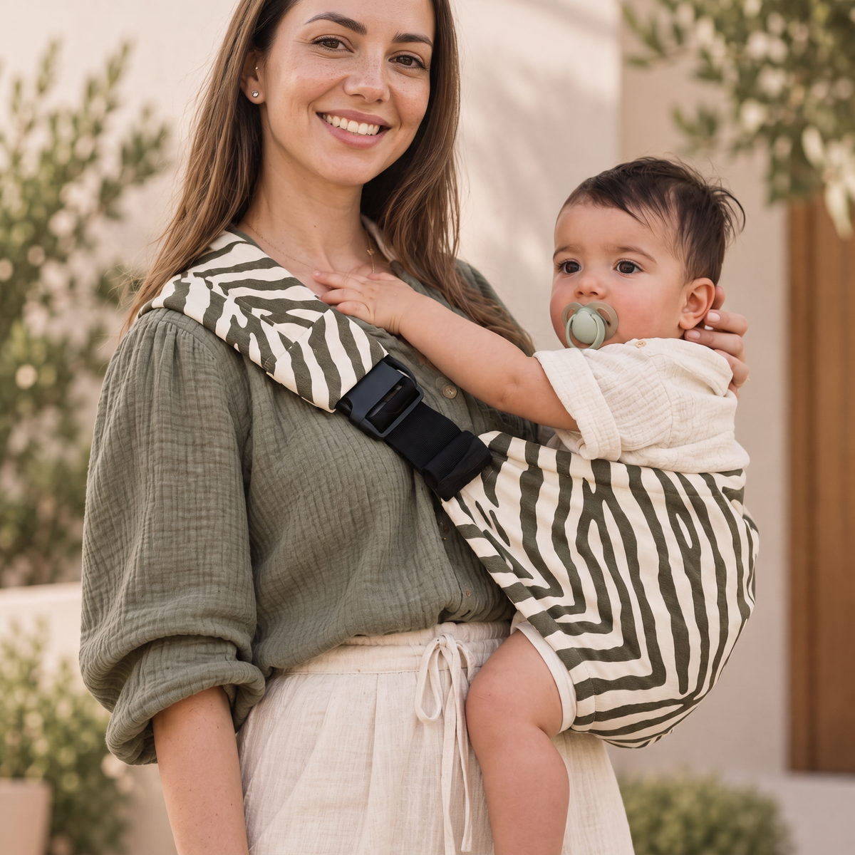 Waverly Baby Sway Carrier